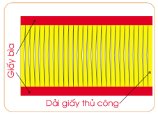  Cùng bạn làm đèn lồng theo các bước dưới đây.